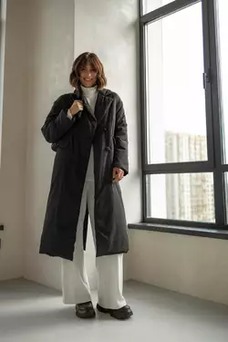 Демісезонне двобортне жіноче пальто MONRO з плащової тканини наповнювач силікон 80 чорного кольору